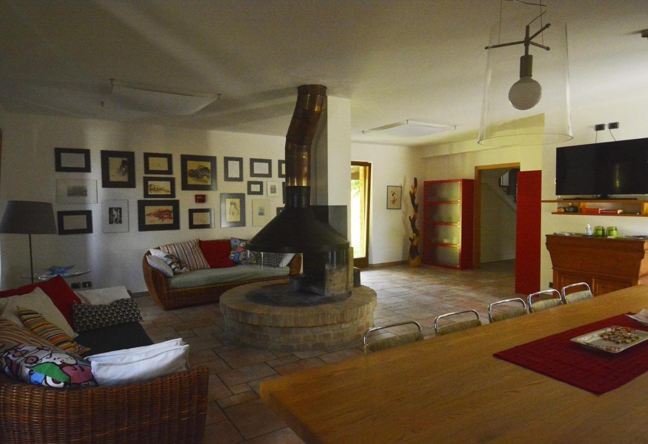 Corridonia Casa Nenellaヴィラ エクステリア 写真