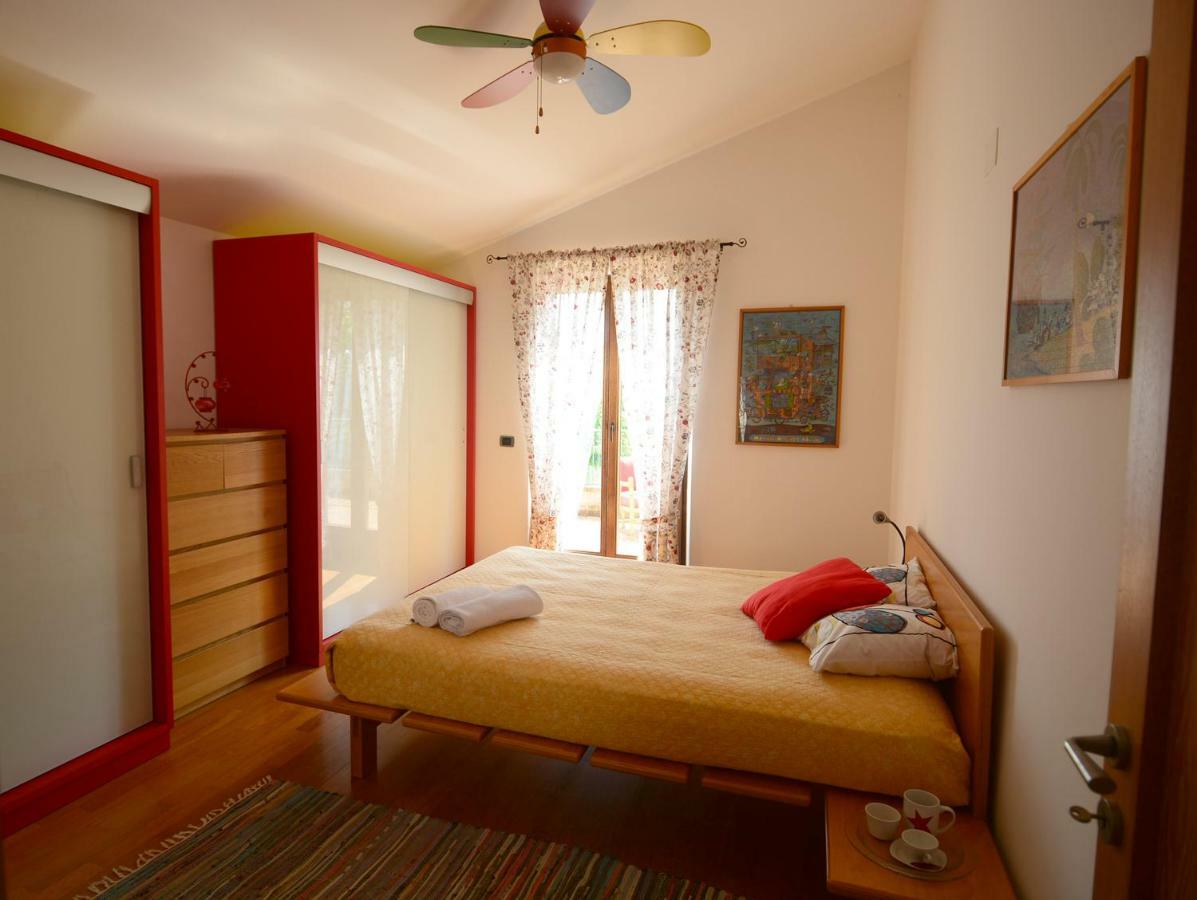 Corridonia Casa Nenellaヴィラ エクステリア 写真